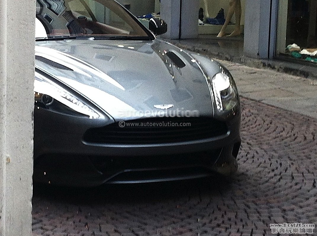 spyshots-2013-aston-martin-vanquish-with-no-camo_3.jpg