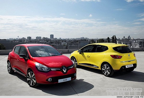 2013_Renault_Clio_01.jpg