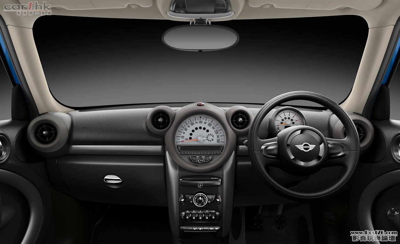 MINI_One_Countryman_03.jpg