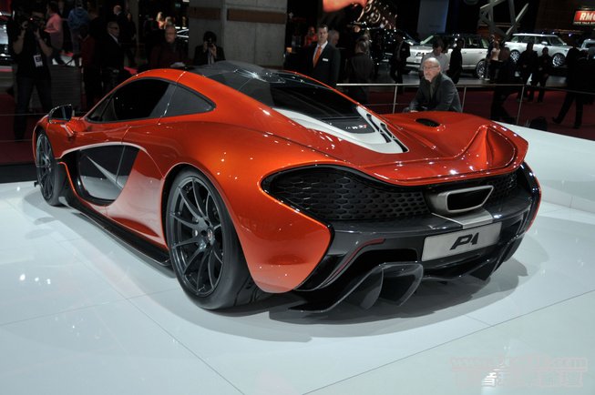 paris-mclaren-p1-3_653.jpg