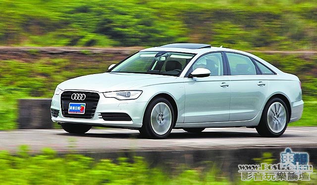 2012_Audi_A6_Hybrid_02.jpg