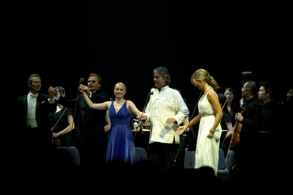 Eugene Kohn, Andrea Griminelli, Sabina Cvilak, Andrea Bocelli, Delta Goodrem