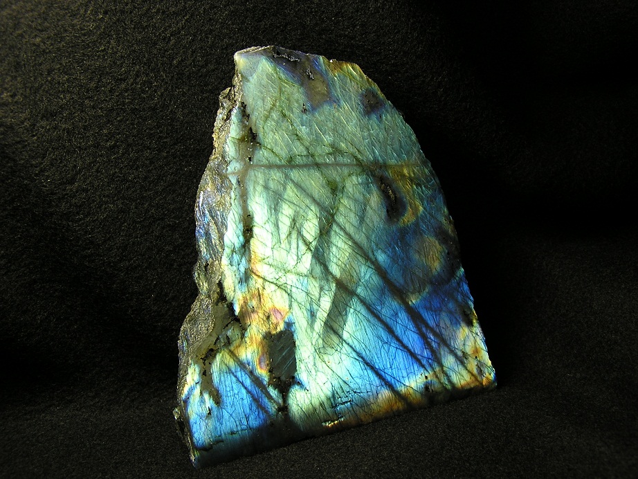 labradorite2as.jpg