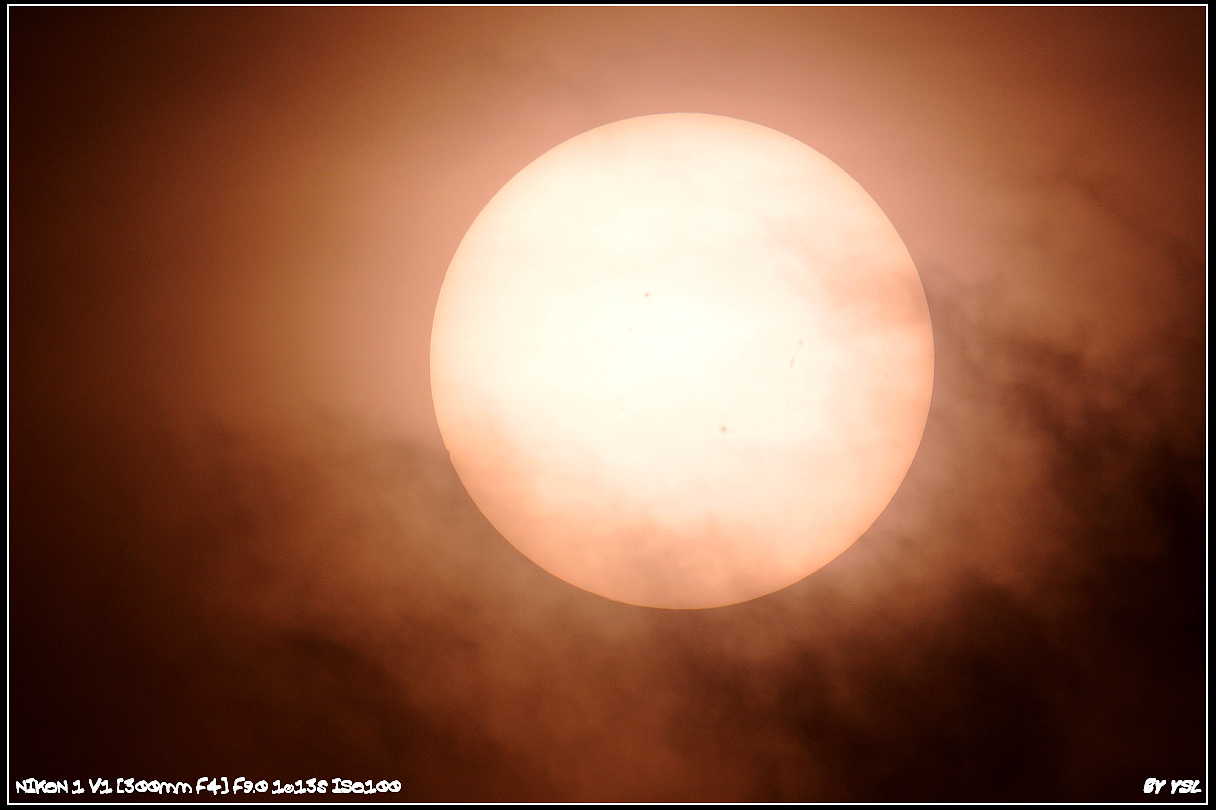  外切：    金星開始進入太陽圓面