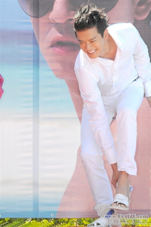 陳曉東 SO HOT 3.jpg