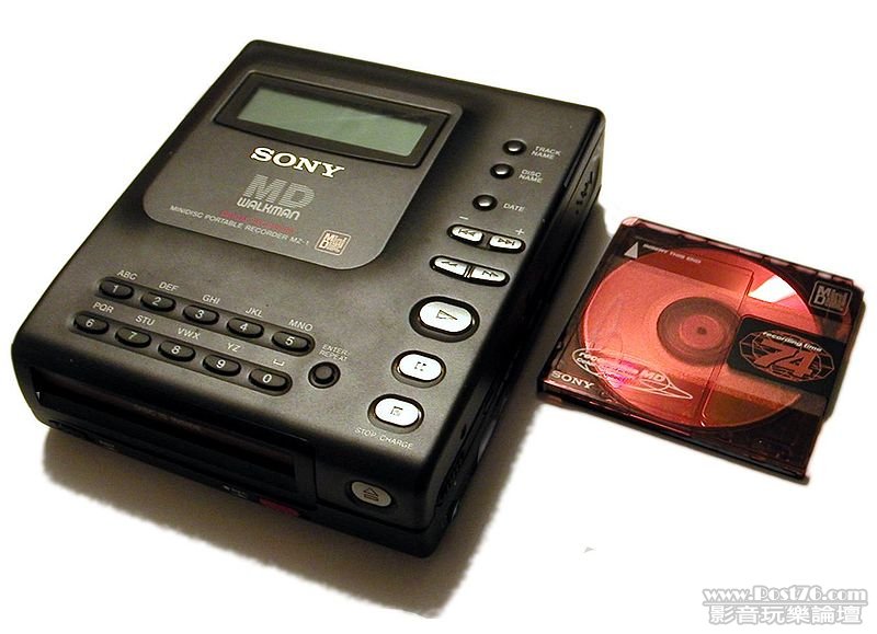800px-Minidisc_Sony_MZ1.jpg