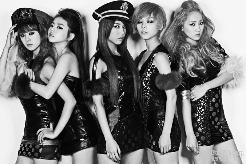 Wonder Girls Wonder World.jpg