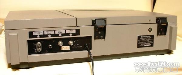 pioneer_ld-200_rear.jpg
