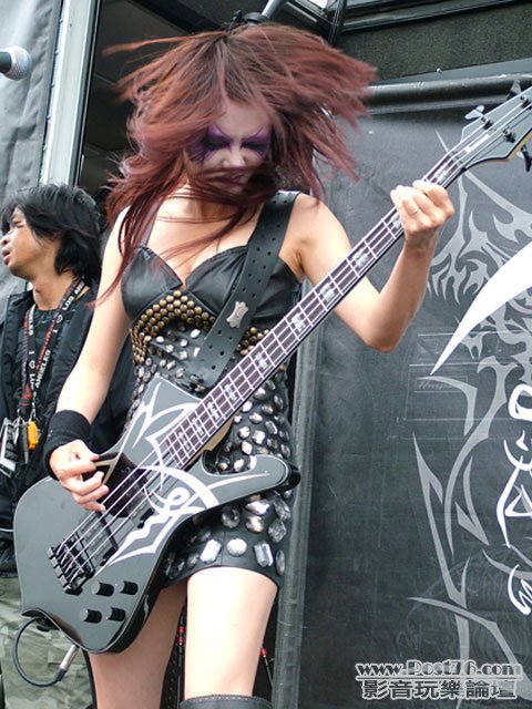 chthonic04.jpg