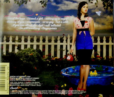 Katy-Perry-s-Album-Artwork-Censored-in-Saudi-Arabia-3.jpg