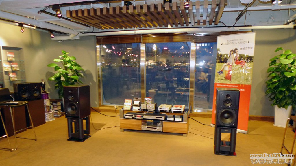 P1040096s.jpg