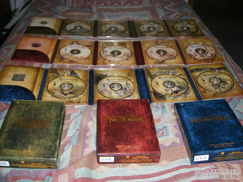 lotrdvds6trgg9.jpg