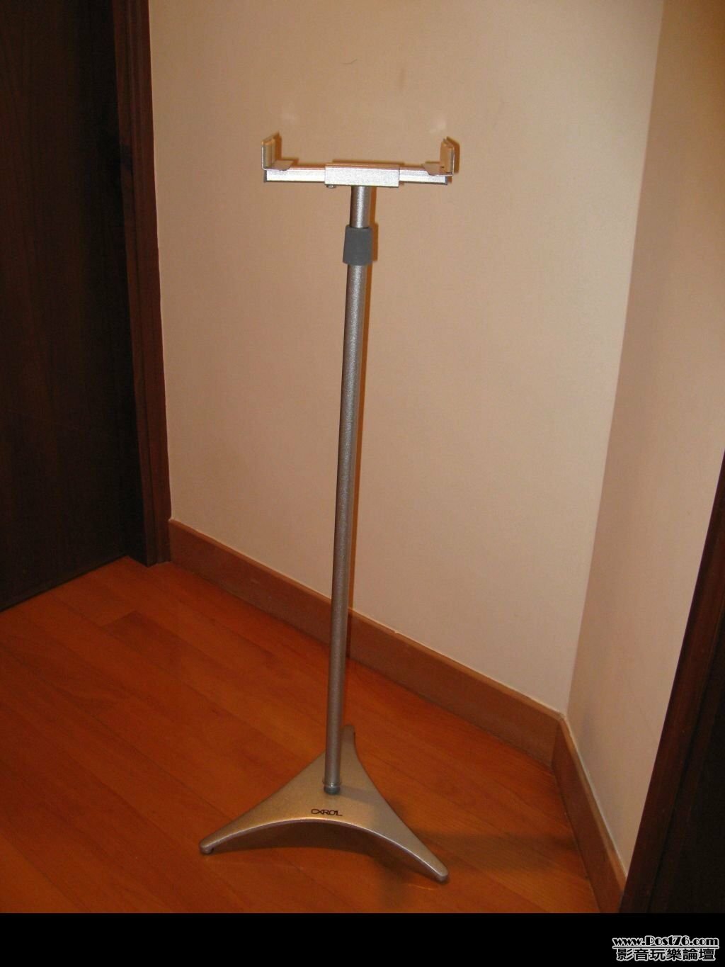 stand.jpg