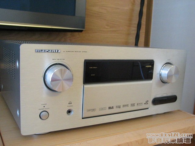 SR7002