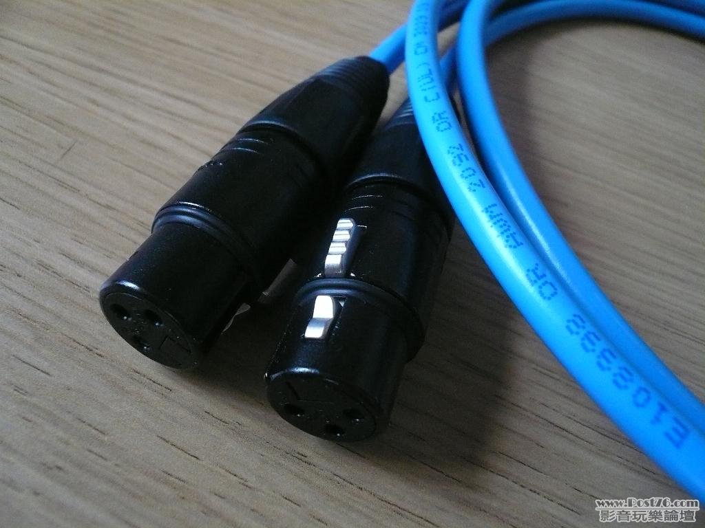 XLR > RCA 2/4