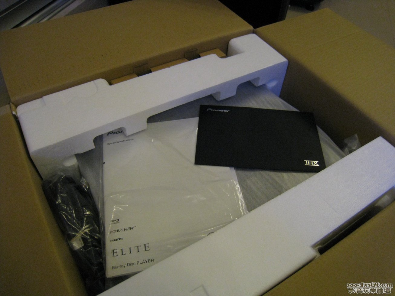 BDP-09FD Accessories.jpg