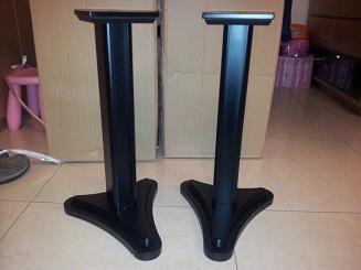 Spendo Speaker Stand