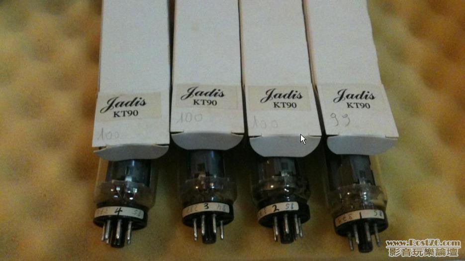 Jadis_KT-90_03_b.JPG