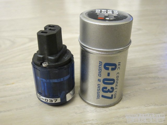 Oyaide C037